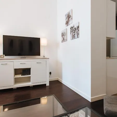 Puerta Real - Free Parking * Sevilla
